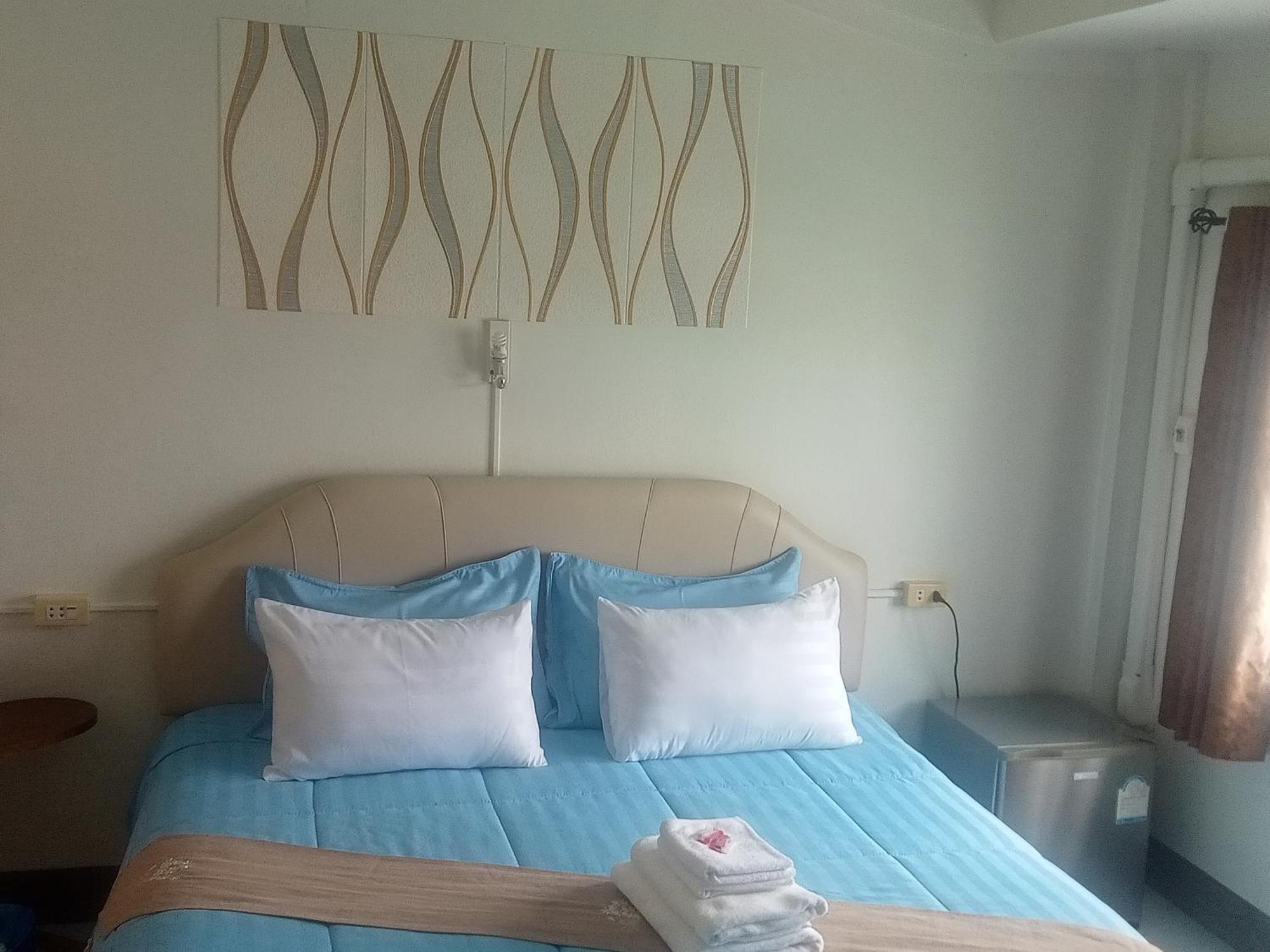 Happy Home Guest House Ban Phe Esterno foto